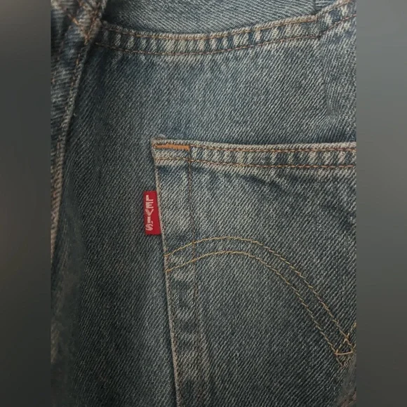 Vintage Levi's Blue Jeans with Yellow Floral Embroidery - Picture 8 of 12